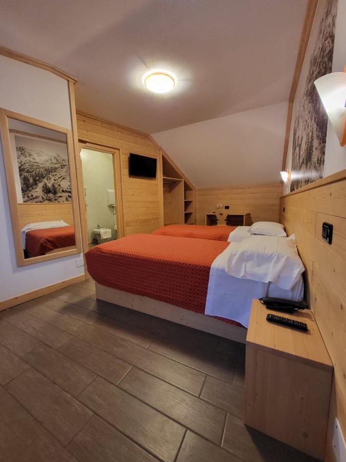 טרביסיו Hotel Raibl E Appartamenti מראה חיצוני תמונה
