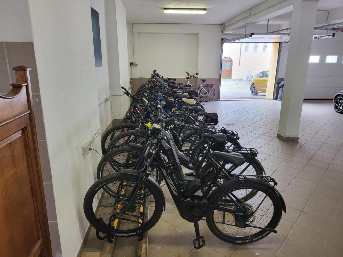 טרביסיו Hotel Raibl E Appartamenti מראה חיצוני תמונה