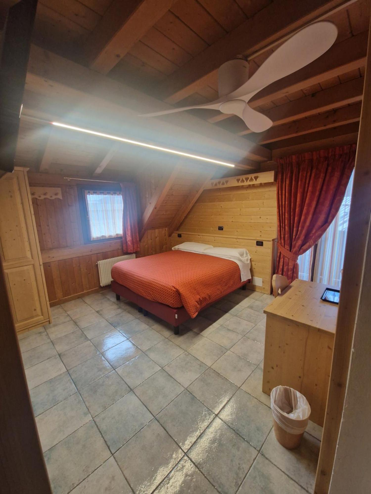 טרביסיו Hotel Raibl E Appartamenti מראה חיצוני תמונה